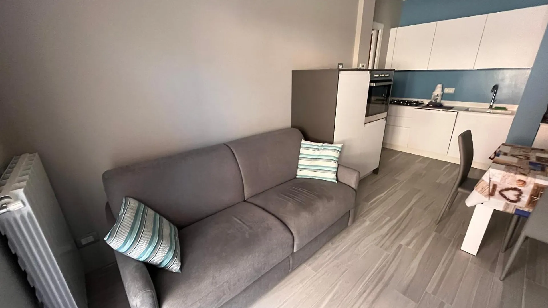 Bilocale Moderno Marina Di Andora Lägenhet