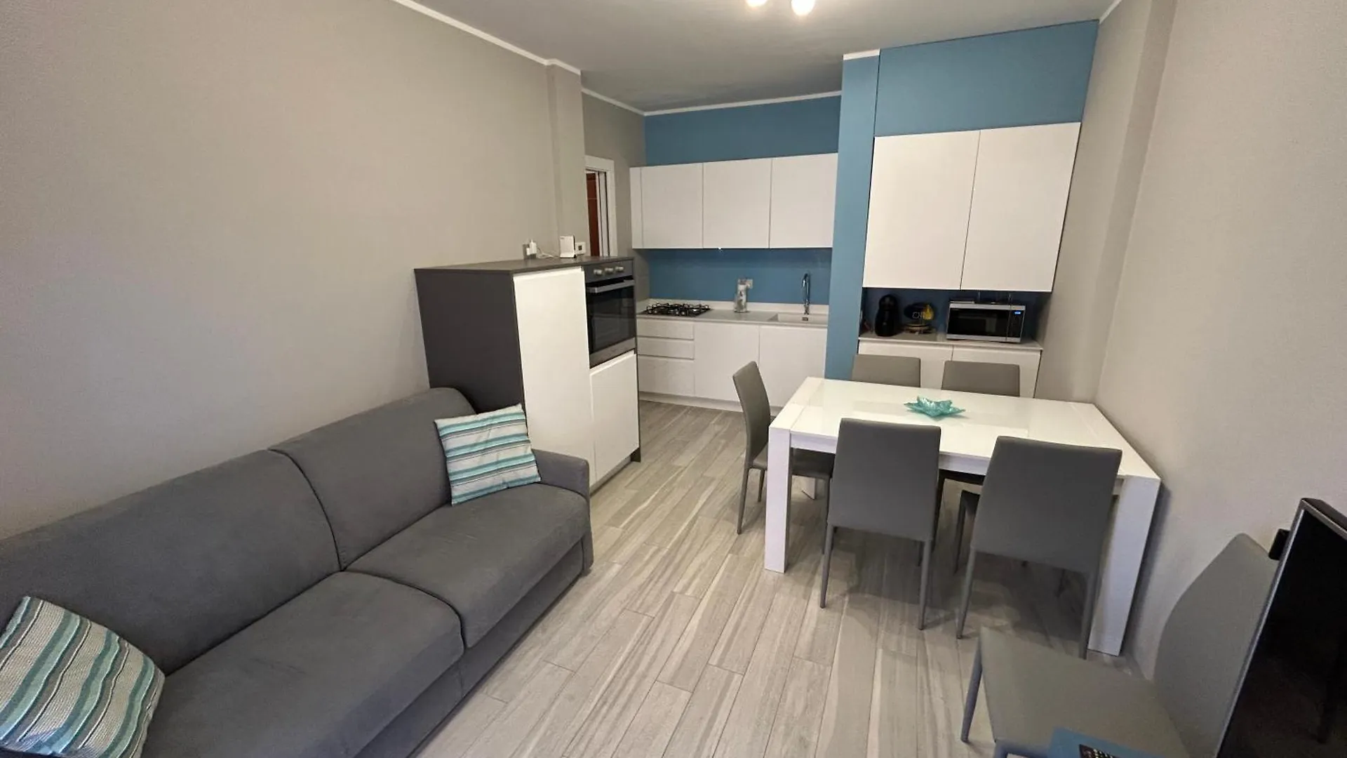 Bilocale Moderno Marina Di Andora Apartment