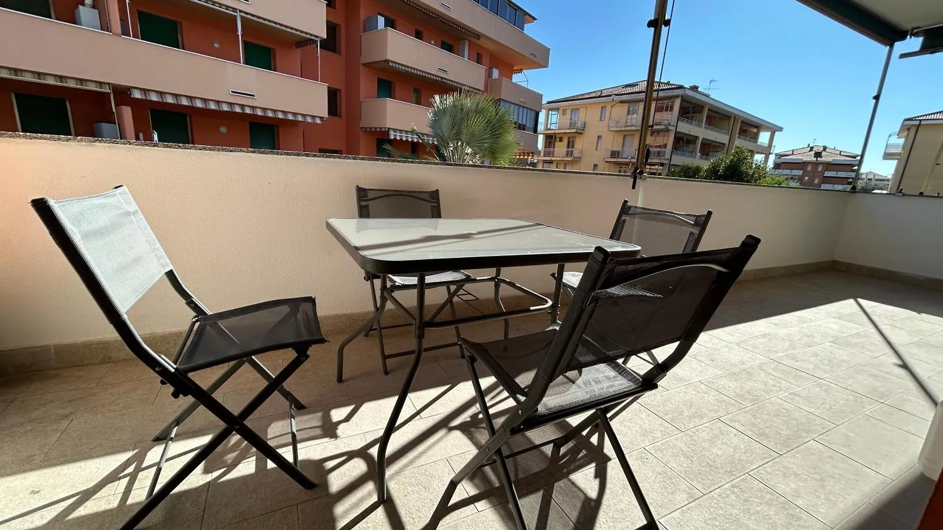 Bilocale Moderno Marina Di Andora Apartment